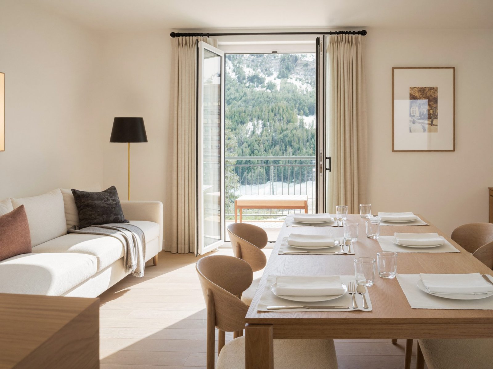 Séjour d'un appartement lumineux de la vallée